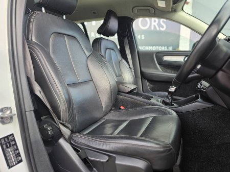2019 Volvo XC40 - photo 9
