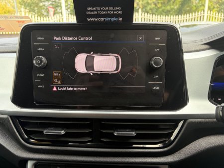 2023 Volkswagen T-Roc - photo 17
