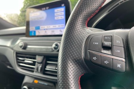 2020 Ford Focus - photo 28