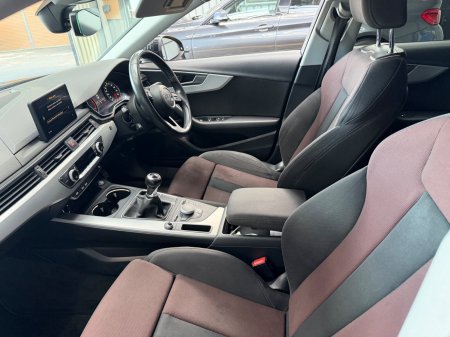 2016 Audi A4 - photo 5