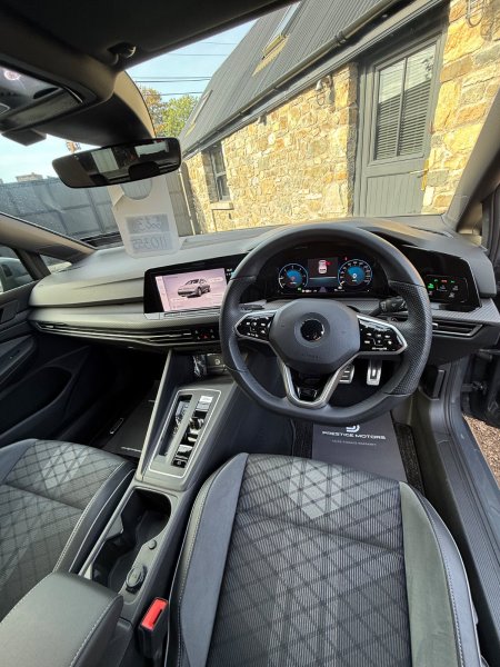 2022 Volkswagen Golf - photo 13