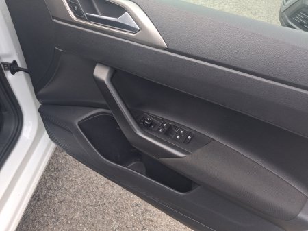2018 Volkswagen Polo - photo 27