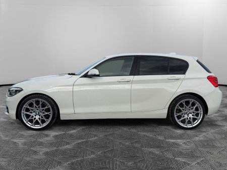 2017 BMW 1-Series - photo 2