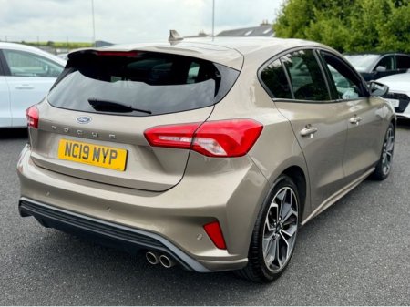 2019 Ford Focus - photo 3