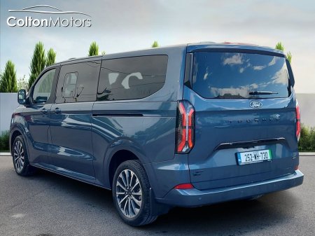 2025 Ford Tourneo Custom - photo 2
