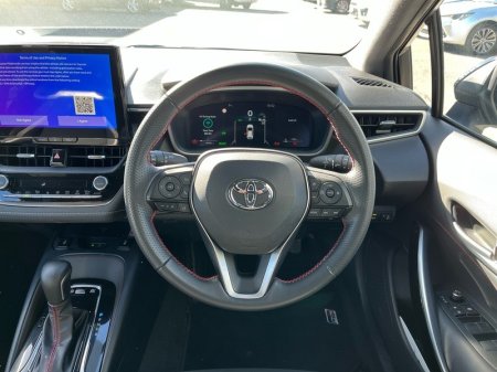 2025 Toyota Corolla - photo 9