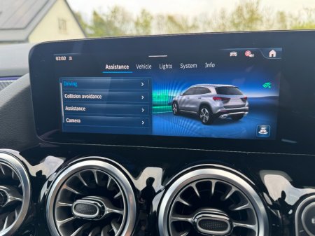 2025 Mercedes-Benz GLA - photo 15
