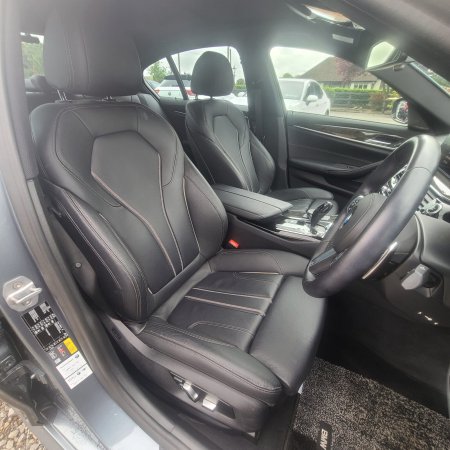 2019 BMW 5-Series - photo 10