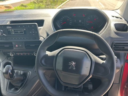2021 Peugeot Partner - photo 10