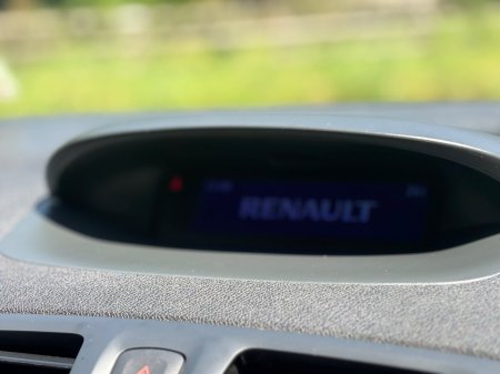 2013 Renault Megane - photo 12