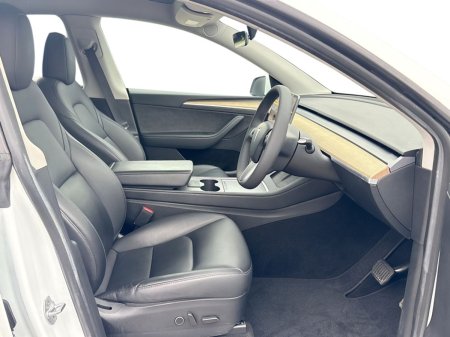 2023 Tesla Model Y - photo 18