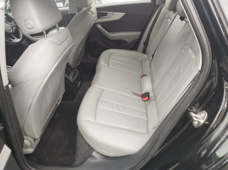 2018 Audi A4 - photo 11