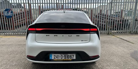 2024 Toyota Prius - photo 13