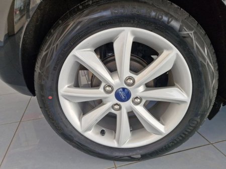 2023 Ford Fiesta - photo 13