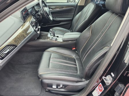 2017 BMW 5-Series - photo 16