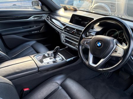 2017 BMW 7-Series - photo 12
