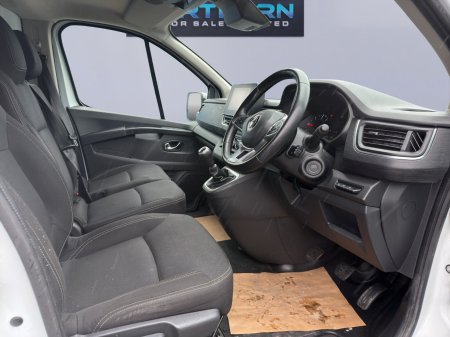 2023 Renault Trafic - photo 9