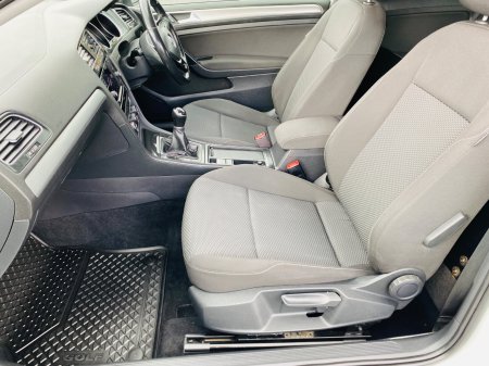 2019 Volkswagen Golf - photo 15