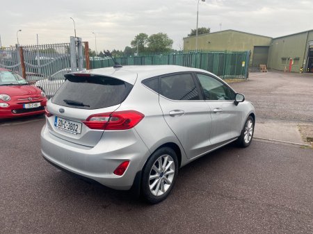 2020 Ford Fiesta - photo 8