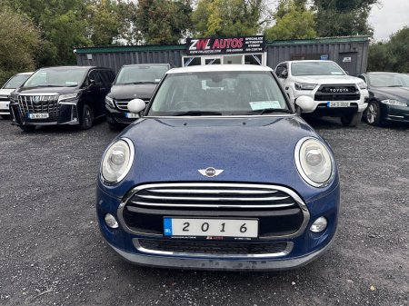 2016 Mini Cooper Cooper SD Auto
