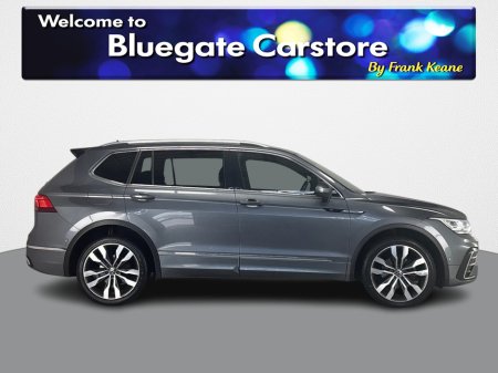 2023 Volkswagen Tiguan Allspace - photo 2