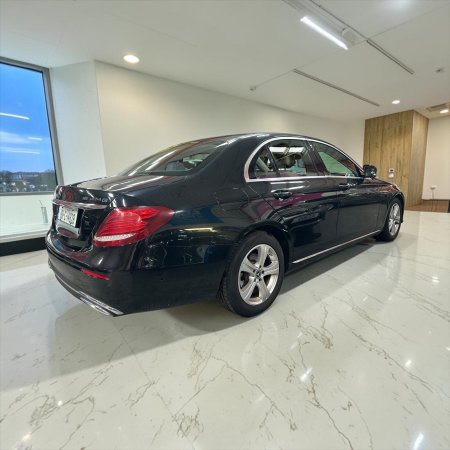 2018 Mercedes-Benz E-Class - photo 2