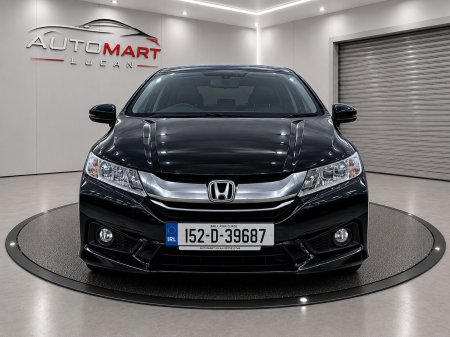2015 Honda Grace - photo 2