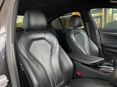 2023 BMW 5-Series - photo 8
