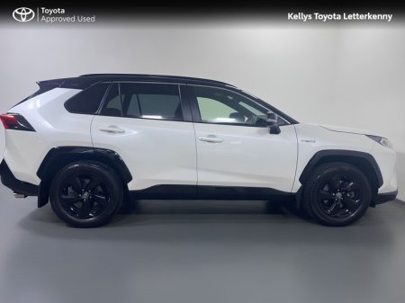 2020 Toyota RAV4 - photo 3
