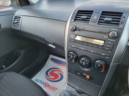 2010 Toyota Corolla - photo 17
