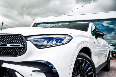 2025 Mercedes-Benz GLC - photo 7