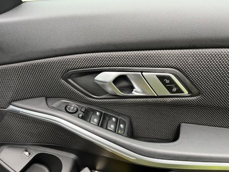 2022 BMW 3-Series - photo 45