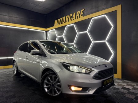 2017 Ford Focus - photo 2