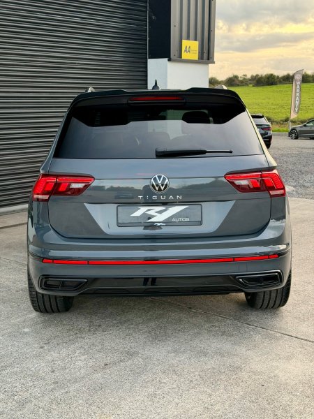 2023 Volkswagen Tiguan - photo 10