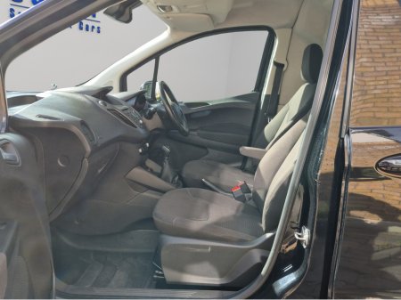 2017 Ford Transit Courier - photo 15