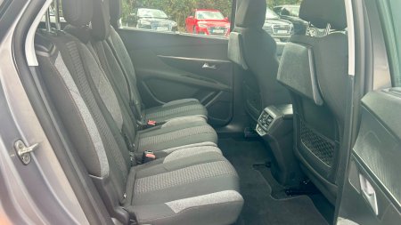 2018 Peugeot 5008 - photo 13