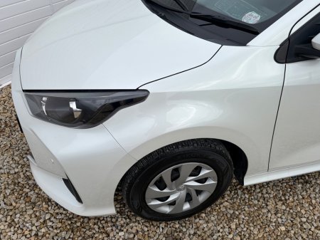 2023 Toyota Yaris - photo 17