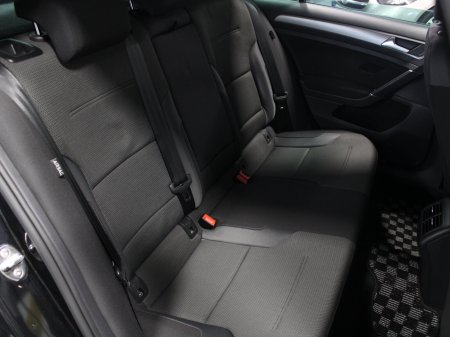 2017 Volkswagen Golf - photo 28
