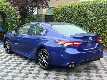 2023 Toyota Camry - photo 6