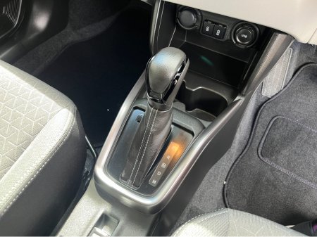 2023 Suzuki Swift - photo 17