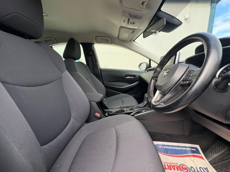 2020 Toyota Corolla - photo 6