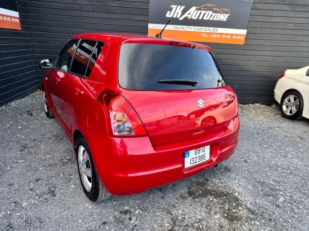 2009 Suzuki Swift - photo 4