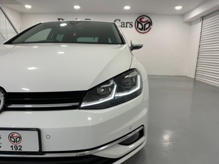 2020 Volkswagen Golf - photo 6