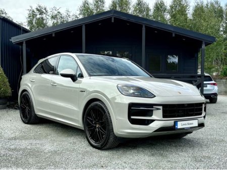 2025 Porsche Cayenne COUPE E-HYBRID, BOSE SOUND SYSTEM, 360 CAMERA, ADAPTIVE CRUISE CONTROL, AIR SUSPENSION, SOFT CLOSE D