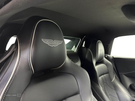 2025 Aston Martin Vantage - photo 38