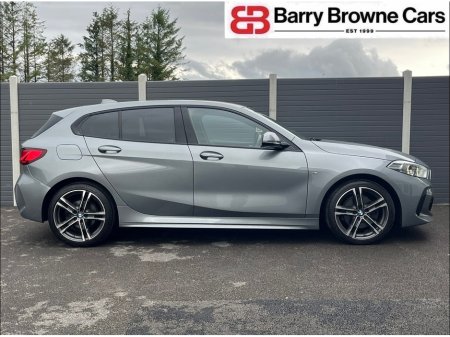 2024 BMW 1-Series - photo 12
