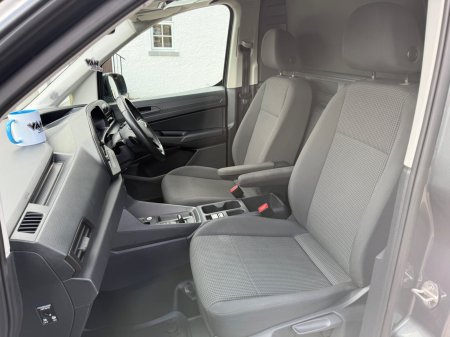 2023 Volkswagen Caddy - photo 17