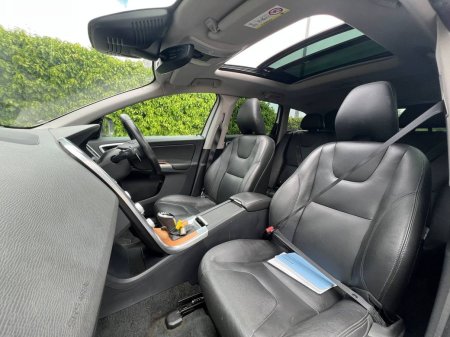 2017 Volvo XC60 - photo 2
