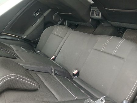 2012 Renault Fluence - photo 11