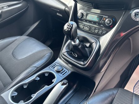 2016 Ford Kuga - photo 8